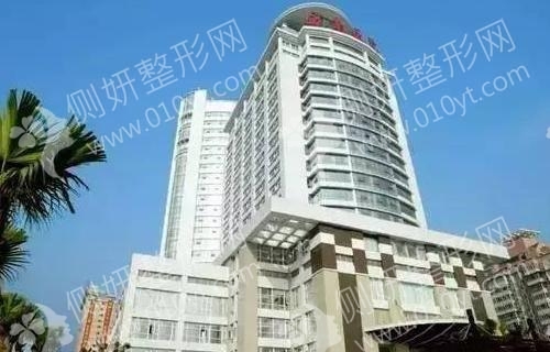 第三军医大学新桥医院整形美容外科隆胸