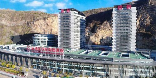 承德医学院附属医院烧伤整形科假体隆鼻
