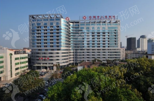 北海市人民医院整形科假体隆鼻整形