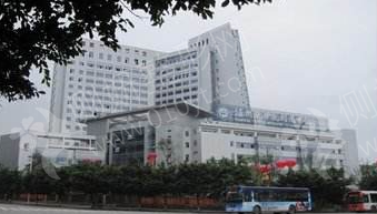泸州医学院附属医院口腔科牙齿矫正整形