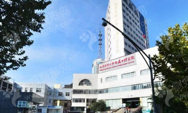 首都医科大学附属北京口腔医院整形科牙齿矫正