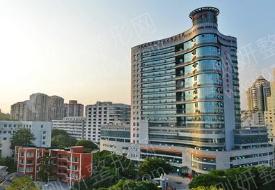 福州市第二医院整形外科牙齿矫正