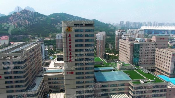 青岛大学附属医院整形美容科假体隆鼻