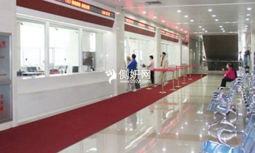 重庆西南医院植发种植发际线